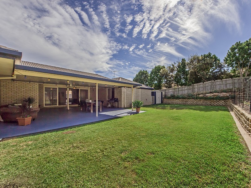 4 Heath Court, Brassall QLD 4305