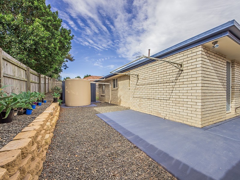 4 Heath Court, Brassall QLD 4305