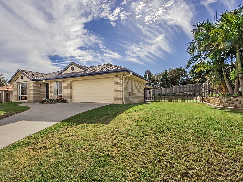 4 Heath Court, Brassall QLD 4305