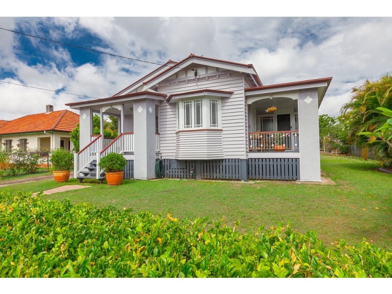 27 Joffre Street, Booval QLD 4304