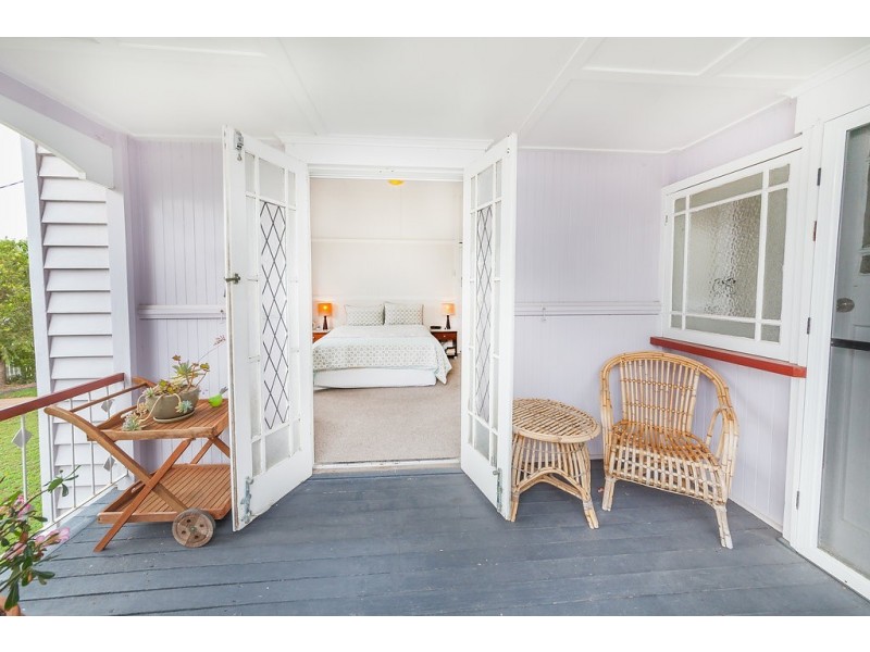 27 Joffre Street, Booval QLD 4304