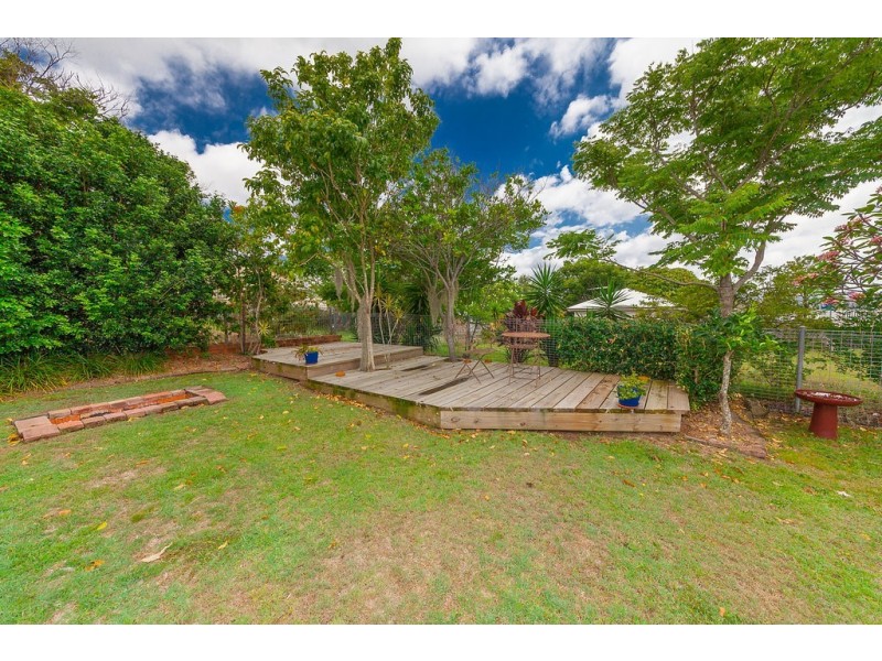 27 Joffre Street, Booval QLD 4304