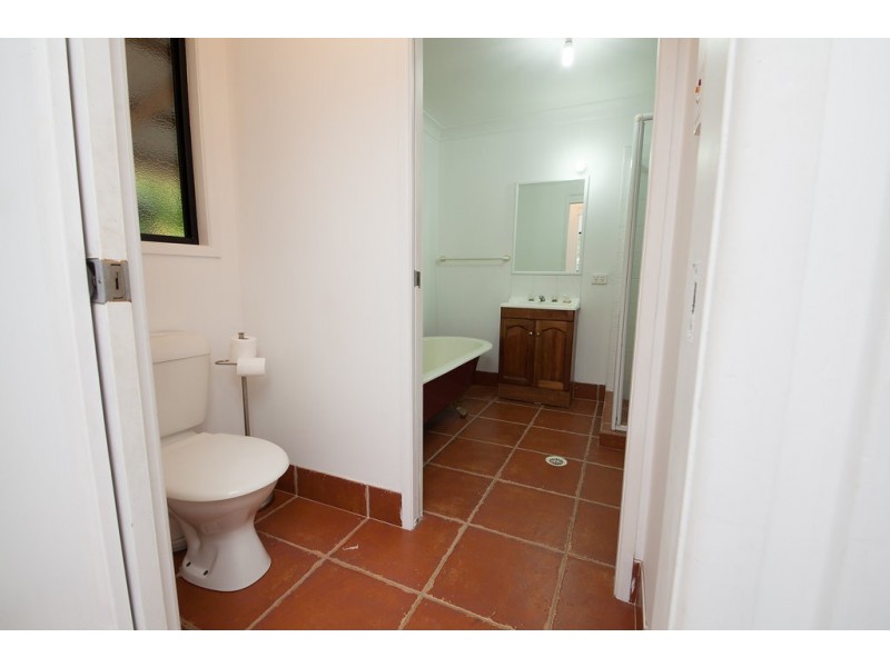 288 Blackwall Road, Chuwar QLD 4306