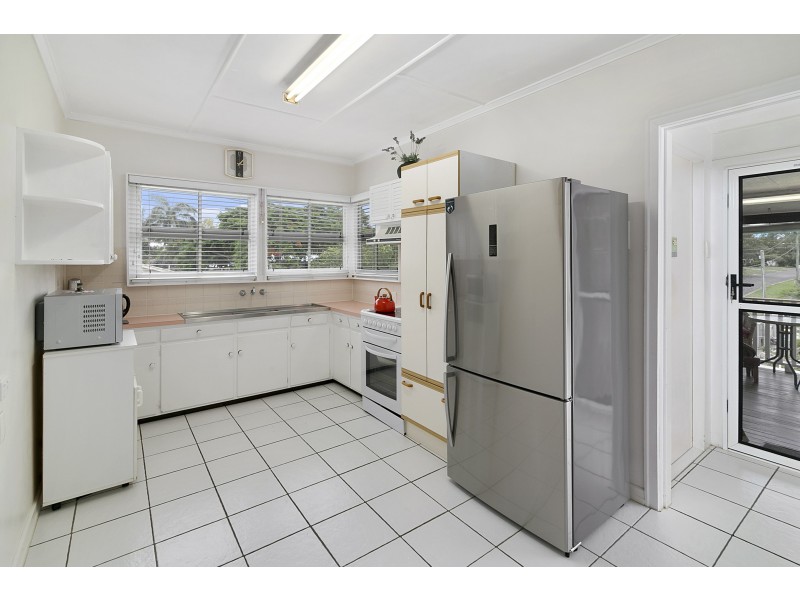 17 Macgregor Street, Woodend QLD 4305