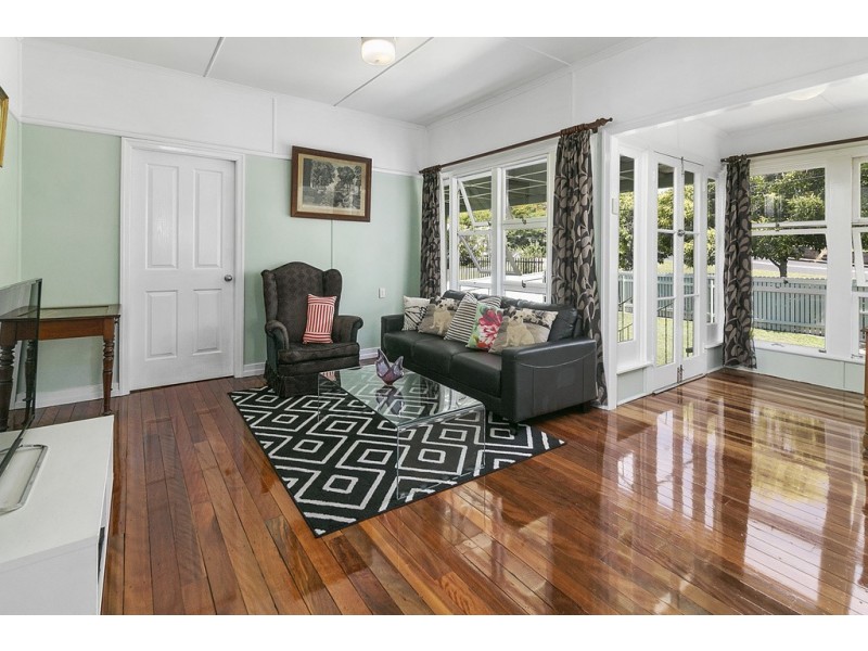 3 Ashgrove Street, Coalfalls QLD 4305