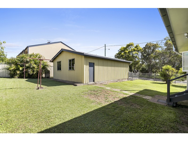 16 Dinmore Street, Dinmore QLD 4303