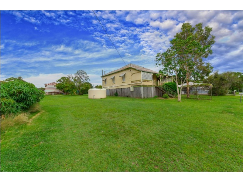 12 Bottomley Street, Brassall QLD 4305