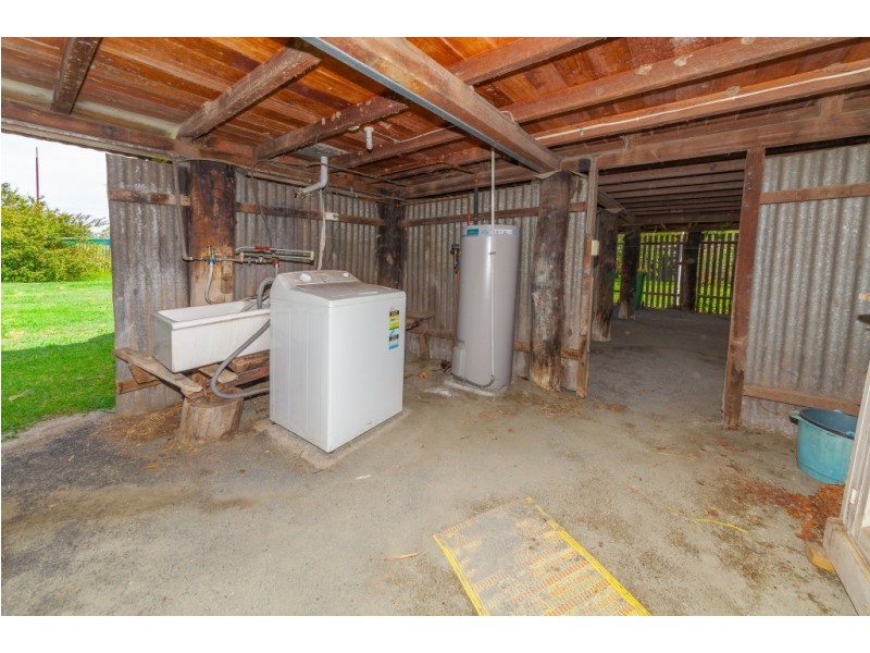 12 Bottomley Street, Brassall QLD 4305