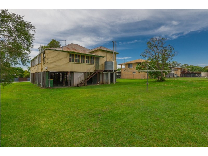 12 Bottomley Street, Brassall QLD 4305