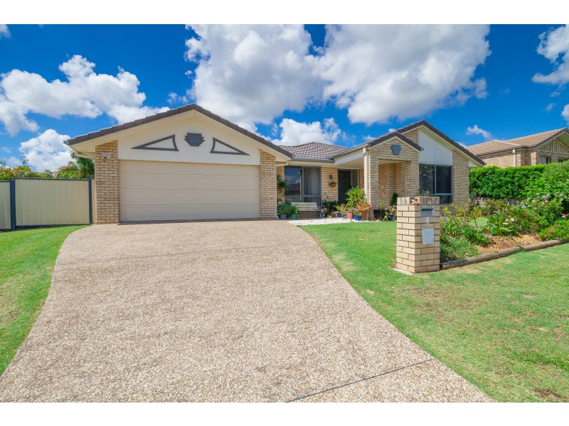 4 Ivanhoe Place, Brassall QLD 4305