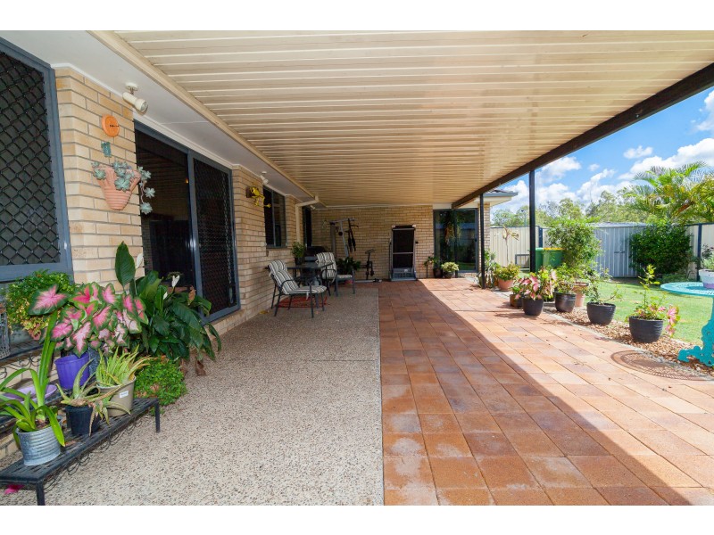 4 Ivanhoe Place, Brassall QLD 4305