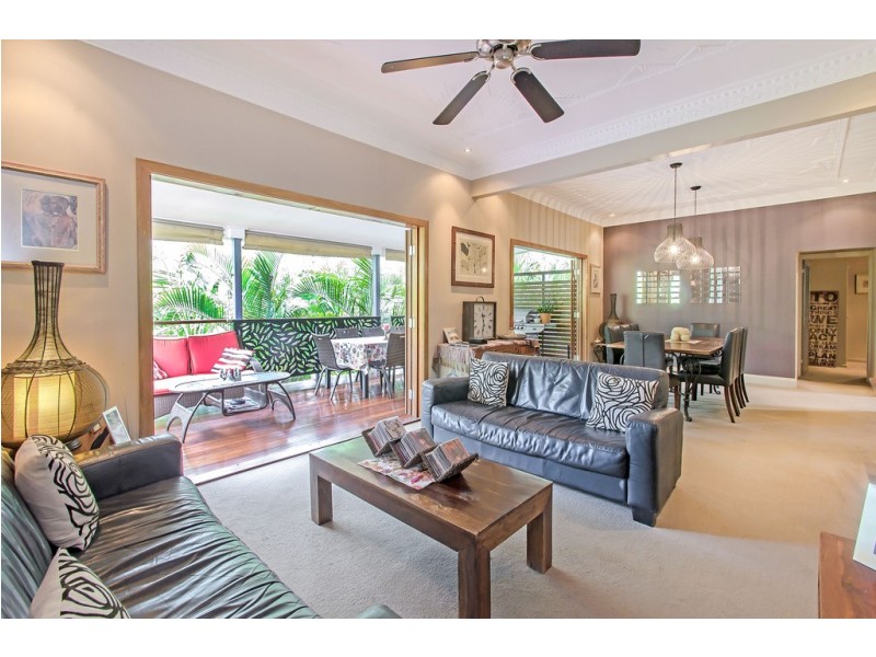 61 Pine Street, North Ipswich QLD 4305