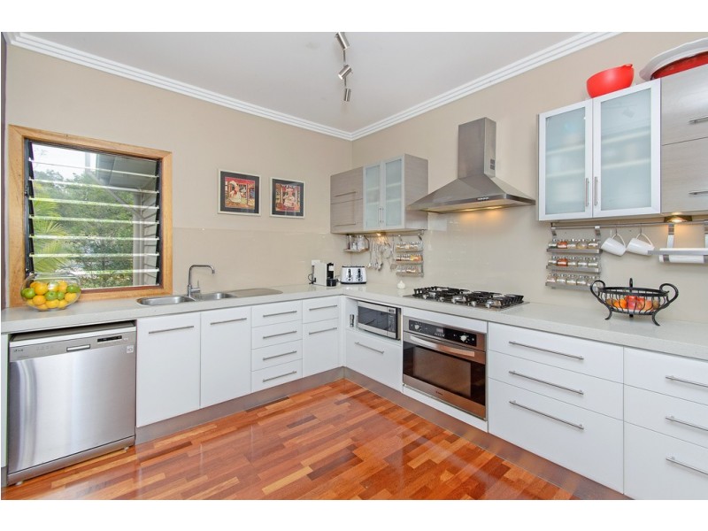 61 Pine Street, North Ipswich QLD 4305