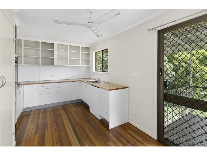 87 Moores Pocket Road, Moores Pocket QLD 4305
