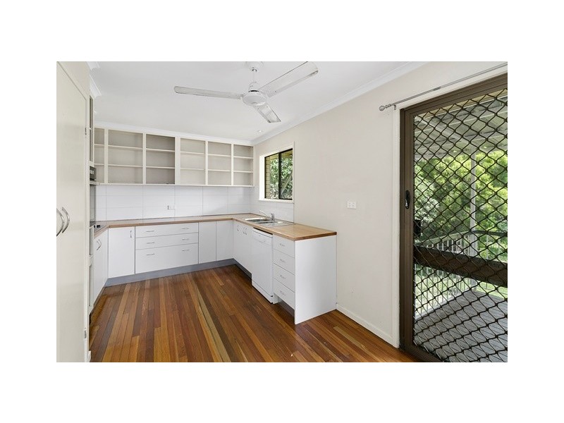 87 Moores Pocket Road, Moores Pocket QLD 4305