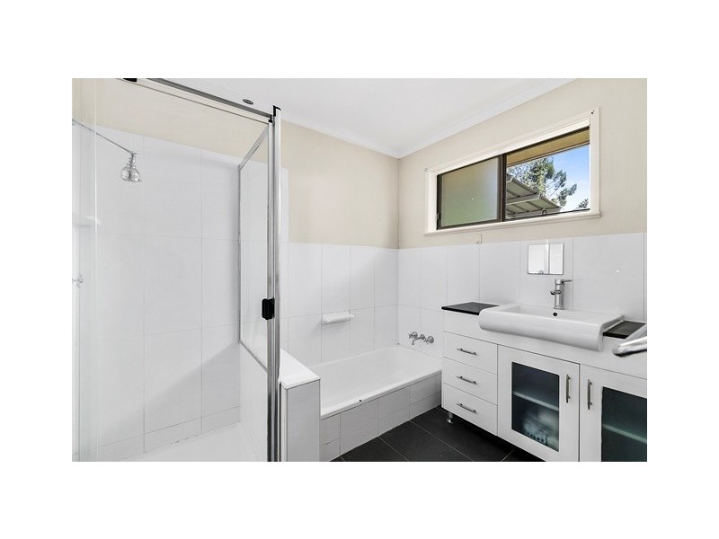 87 Moores Pocket Road, Moores Pocket QLD 4305