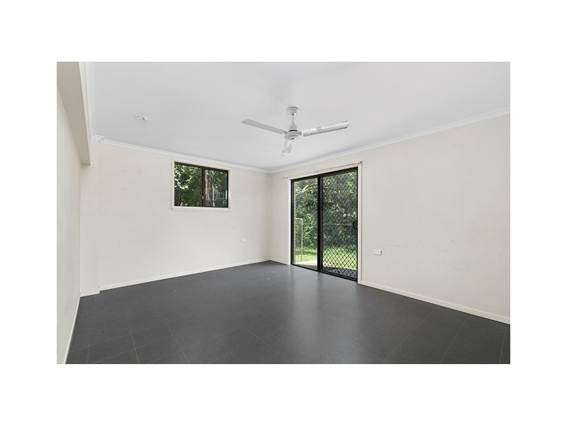87 Moores Pocket Road, Moores Pocket QLD 4305