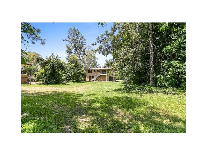 87 Moores Pocket Road, Moores Pocket QLD 4305