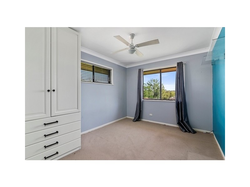 11 Nile Street, Riverview QLD 4303