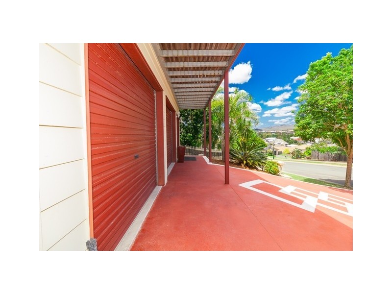 6 Greenwood Street, Springfield Lakes QLD 4300