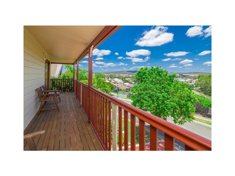 6 Greenwood Street, Springfield Lakes QLD 4300