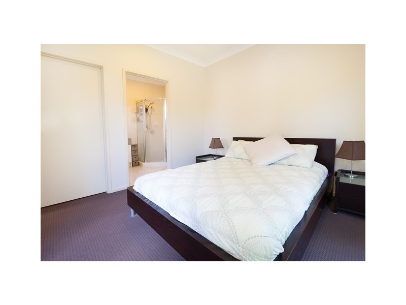 6 Greenwood Street, Springfield Lakes QLD 4300