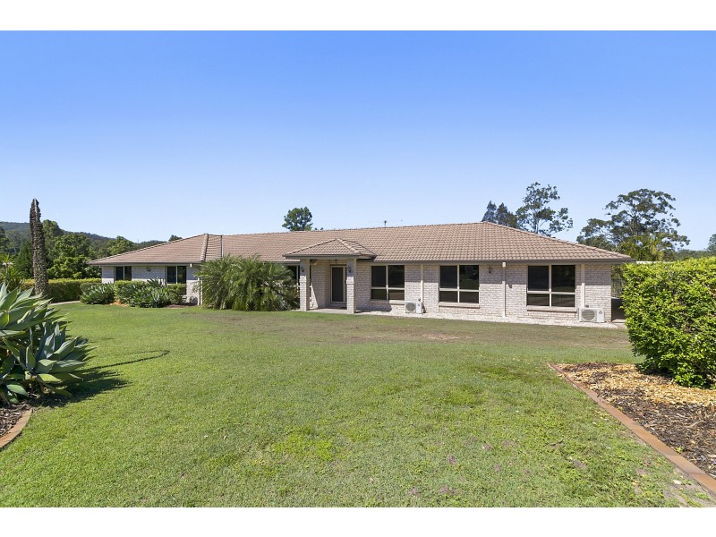 37 Diamantina Circle, Karalee QLD 4306