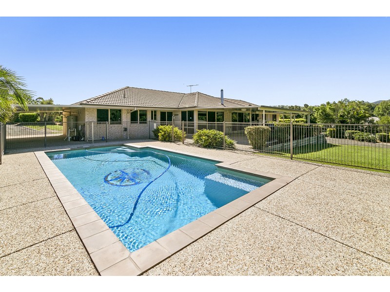 37 Diamantina Circle, Karalee QLD 4306