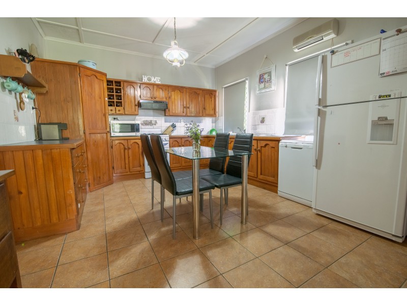 49 Ferrett Street, Sadliers Crossing QLD 4305