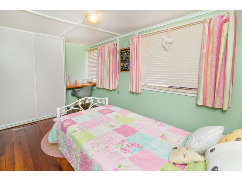 49 Ferrett Street, Sadliers Crossing QLD 4305