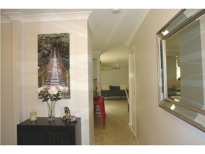 28 Willowtree Drive, Flinders View QLD 4305