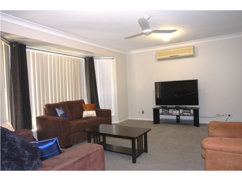28 Willowtree Drive, Flinders View QLD 4305