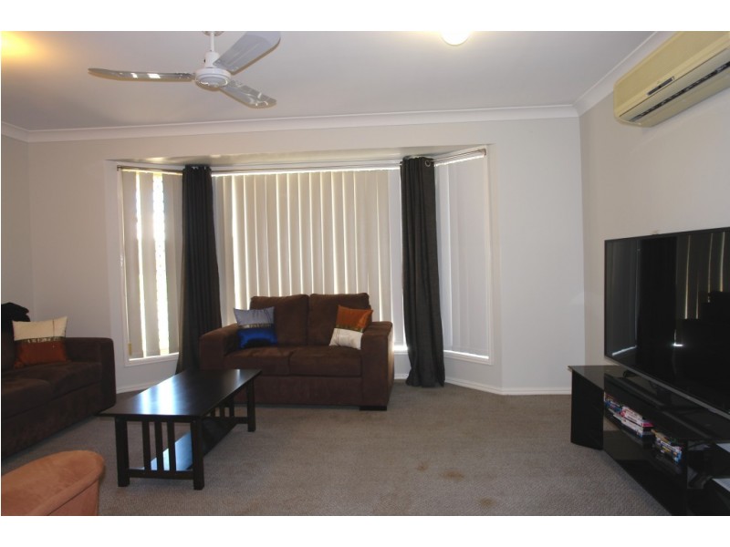 28 Willowtree Drive, Flinders View QLD 4305