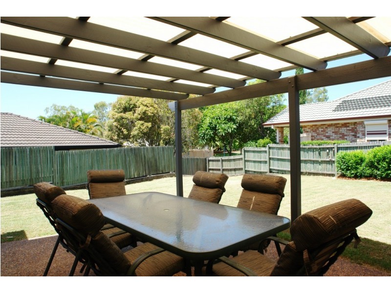 28 Willowtree Drive, Flinders View QLD 4305