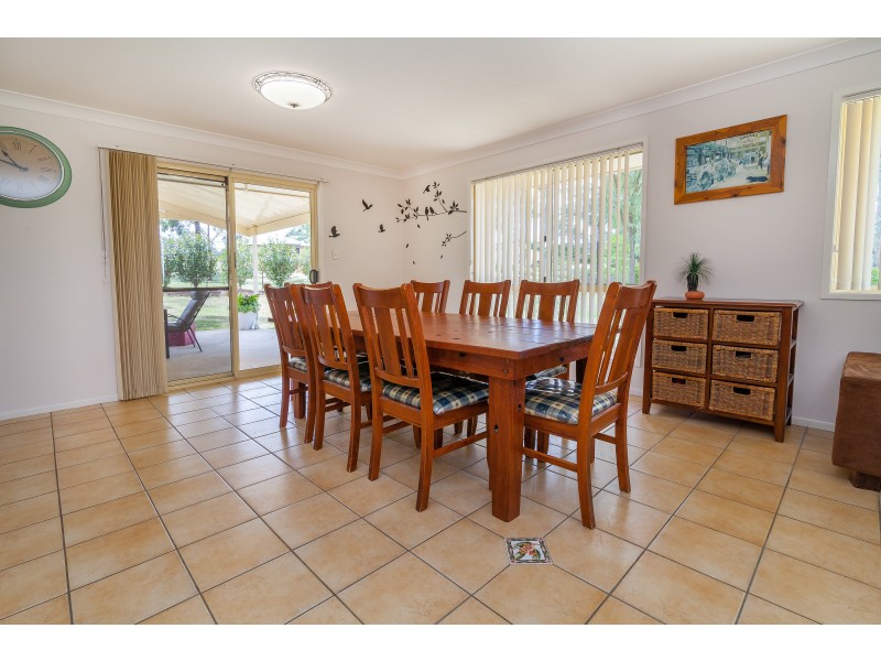 15 Ruby Crescent, Willowbank QLD 4306