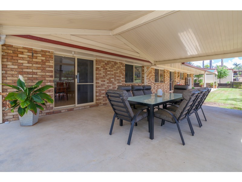 15 Ruby Crescent, Willowbank QLD 4306