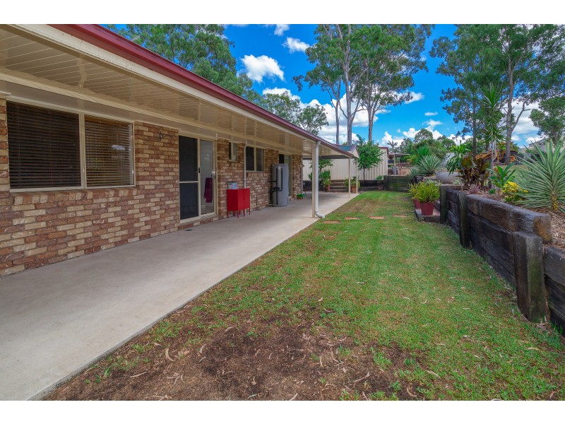 15 Ruby Crescent, Willowbank QLD 4306