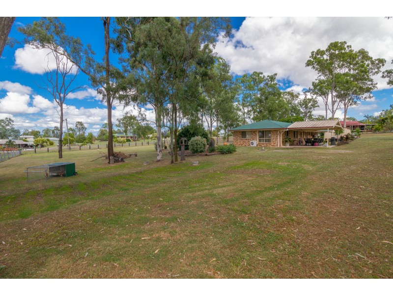 15 Ruby Crescent, Willowbank QLD 4306