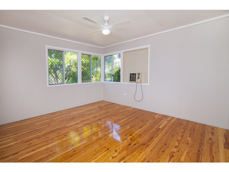 18 Wentworth Street, Leichhardt QLD 4305