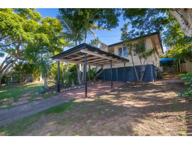 18 Wentworth Street, Leichhardt QLD 4305