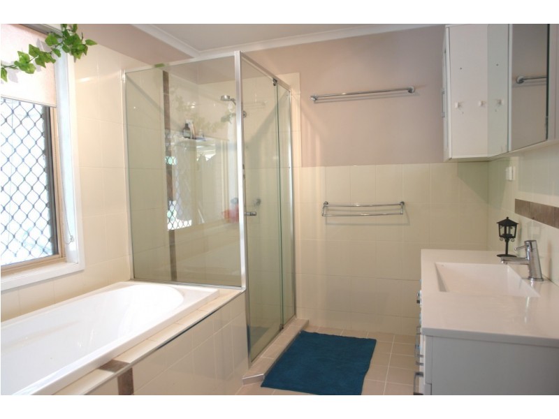 37-41 Leslie Drive, Muirlea QLD 4306