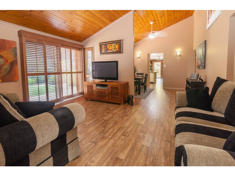 3 Le Prix Court, Yamanto QLD 4305