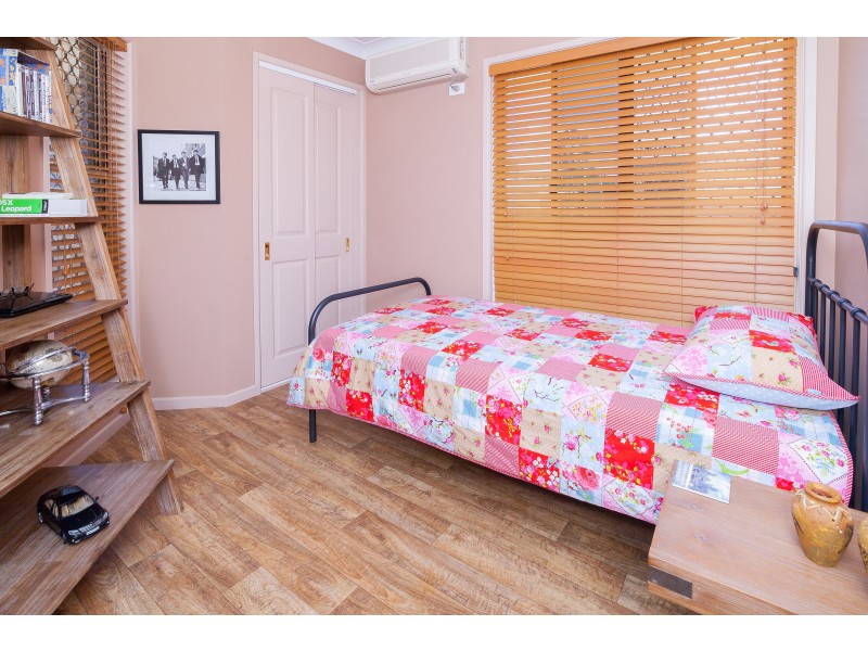 3 Le Prix Court, Yamanto QLD 4305