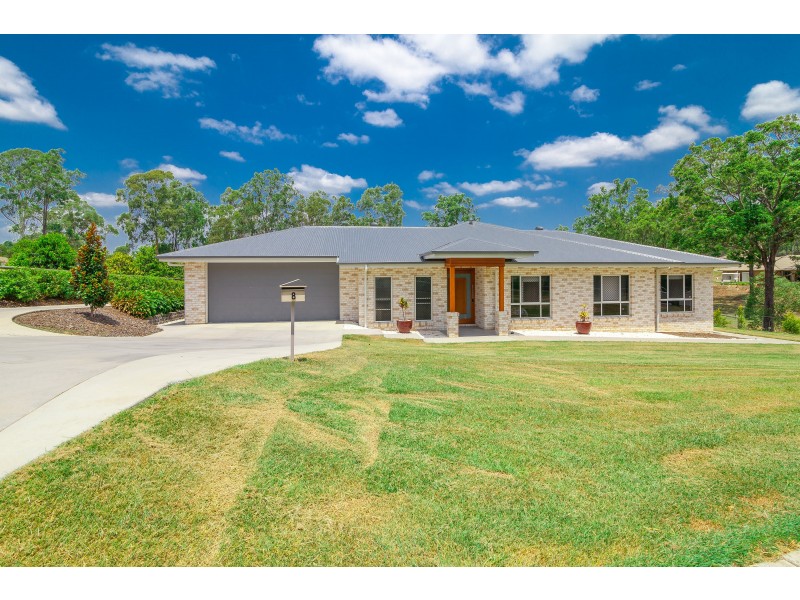 8 Shiloh Court, Pine Mountain QLD 4306