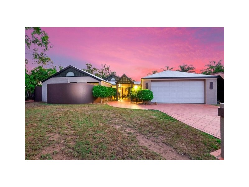 19 Percheron Court, Yamanto QLD 4305
