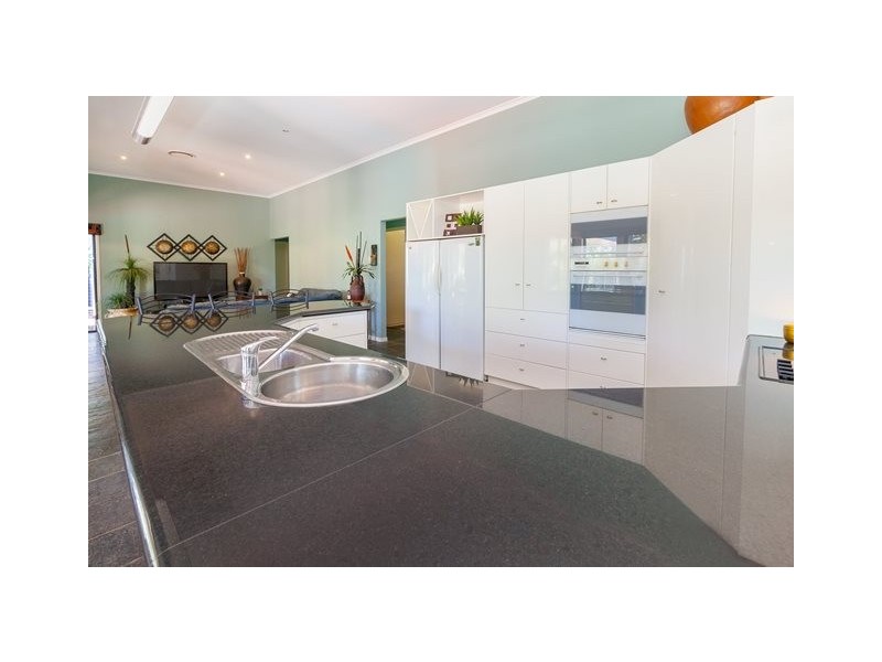 19 Percheron Court, Yamanto QLD 4305