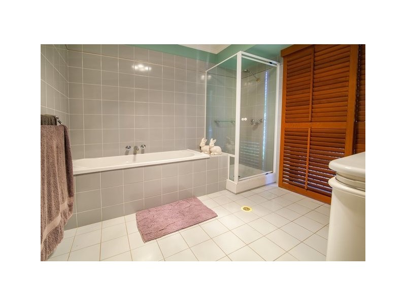 19 Percheron Court, Yamanto QLD 4305