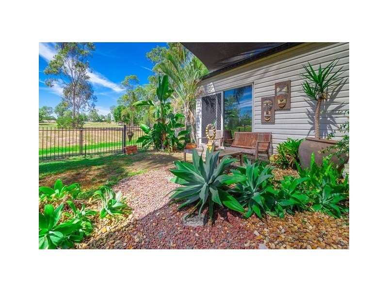 19 Percheron Court, Yamanto QLD 4305