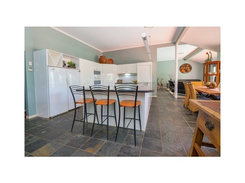 19 Percheron Court, Yamanto QLD 4305