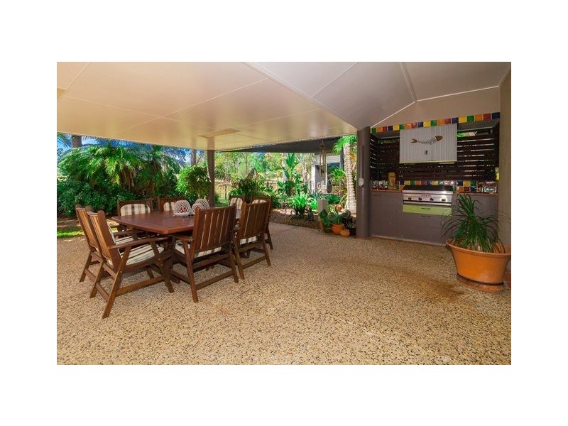 19 Percheron Court, Yamanto QLD 4305